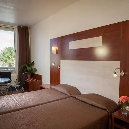 Les Dunes Hotel